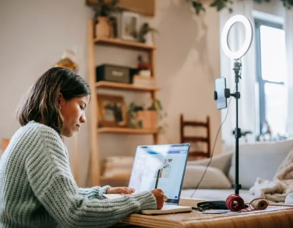 How To Pick a Content Writing Agency That's Right For You